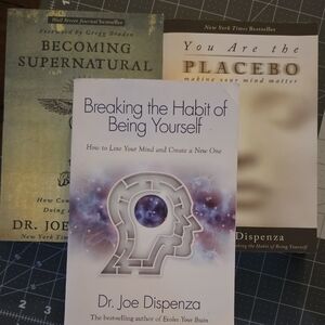 Breaking the Habit of Being Yourself by Dr. Joe Dispenza - White/Purple Cover